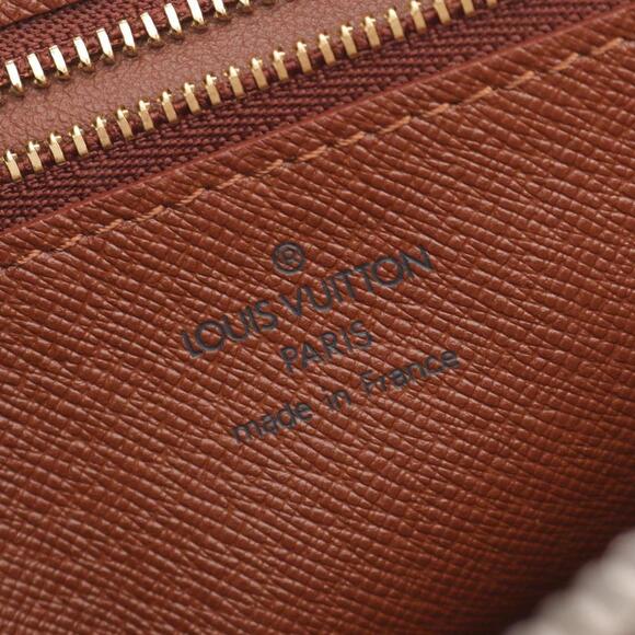 LOUIS VUITTON Brown Monogram Leather Shoulder Bag - Picture 4 of 12